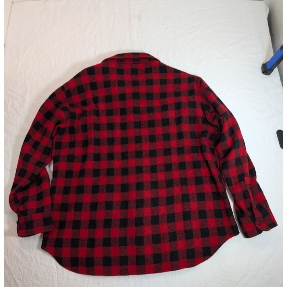VTG Woolrich Wool Shirt Men’s Medium Red Black Buffalo Plaid Button Up K5 - Picture 6 of 7